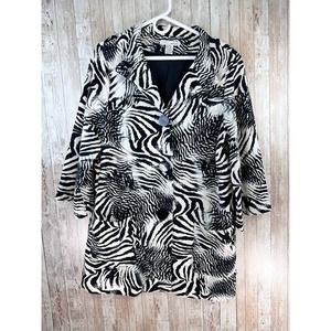 YDNY Womes Jacket 12 Black White Knit Zebra Print Chunky Button Mid Length‎ Coat